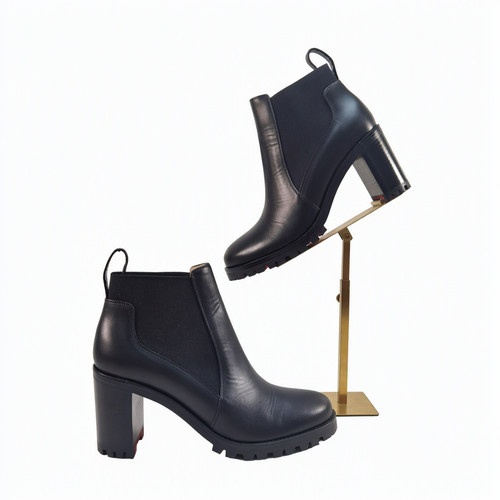 Christian louboutin - christian,