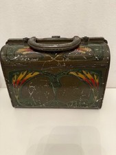 Huntley & Palmers Biscuits Reading & London Gladstone Bag biscuit tin
