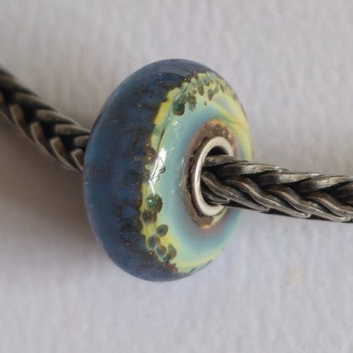 Genuine retired trollbeads - genuine,