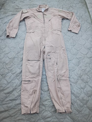 Military cwu p flight - cwu-27/p,