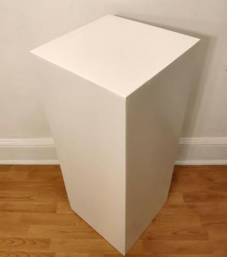 X 14 white display - 14",