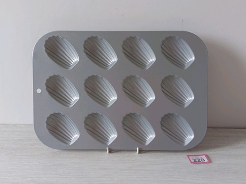 Madeleine baking tray pan - madeleine,