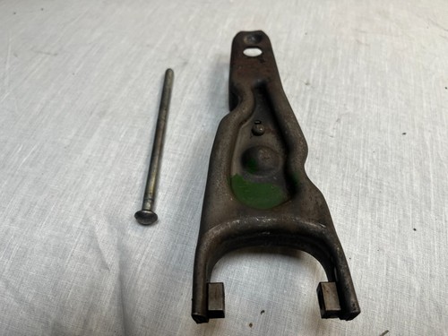 Rover sd1 clutch arm - clutch,