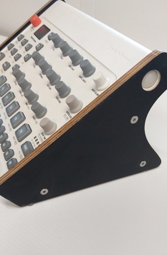 Electronic model - electronic,