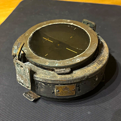 Wwii british military compass - military,