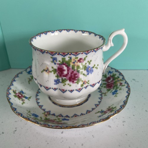 Vintage royal albert - vintage, bone