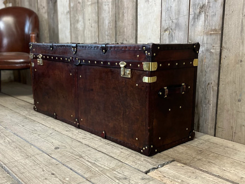Luxury leather trunk - luxury,