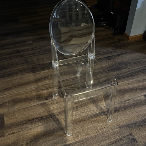 Chivari sophia style ghost - style,