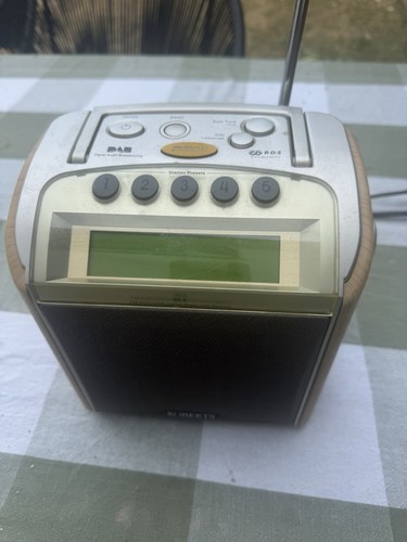 Roberts dab radio live - rd-8,