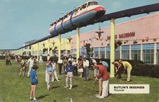 VINTAGE POSTCARD LINCOLNSHIRE SKEGNESS BUTLIN'S MONORAIL POSTED 1960's (#Y7)