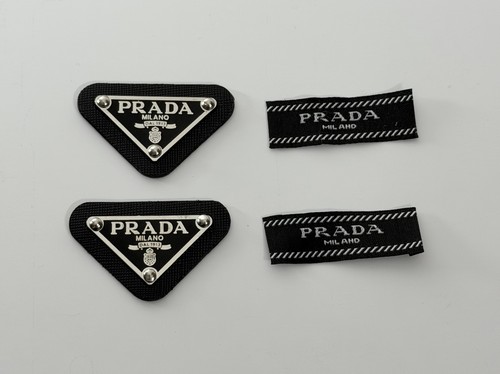 Prada badge patch metal - 2x,