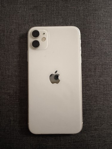 Apple iphone 128gb white - 11,