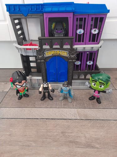 Batman imaginext gotham - gotham, city