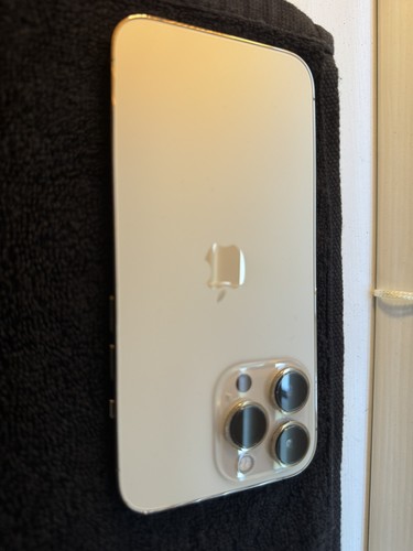 Iphone pro gold - iphone, 13