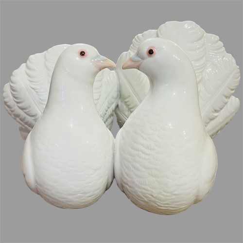 Lladro porcelain figurine - porcelain,