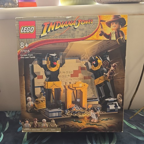 Lego indiana jones - jones, 77013