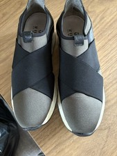 Oki Kutsu Trainers