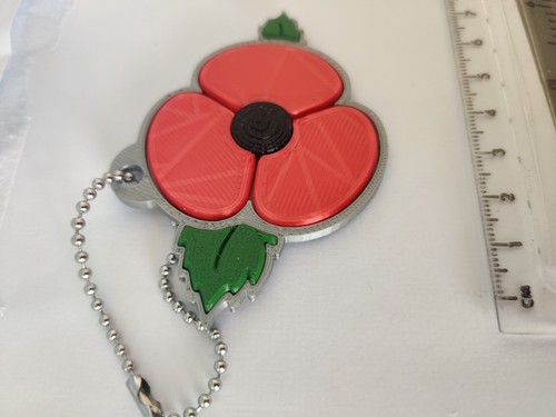 Red poppy keyring - red,