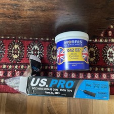 US PRO 8OZ MINI GREASE GUN & MORRIS LUBRICANTS ALL PURPOSE 500G GREASE USED ONCE
