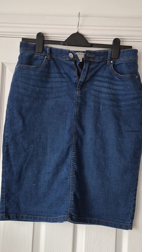 Dorothy perkins dark wash
