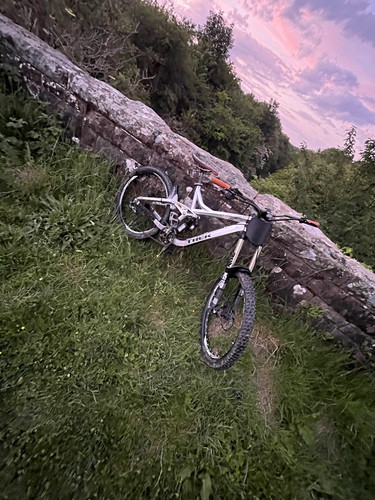 Trek session downhill - 88,