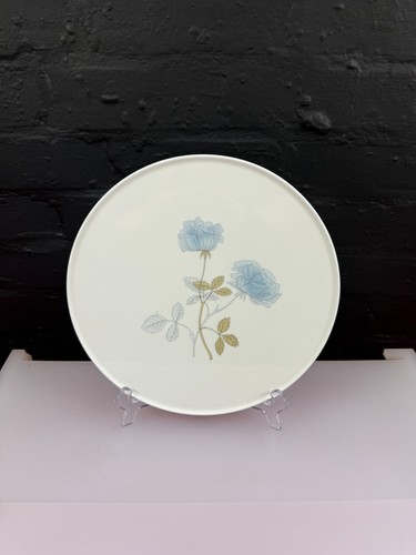 Wedgwood ice rose flat - flat, cake