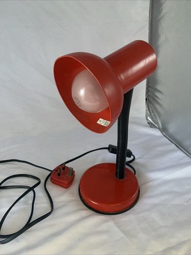 Poole 1990s red - , desk