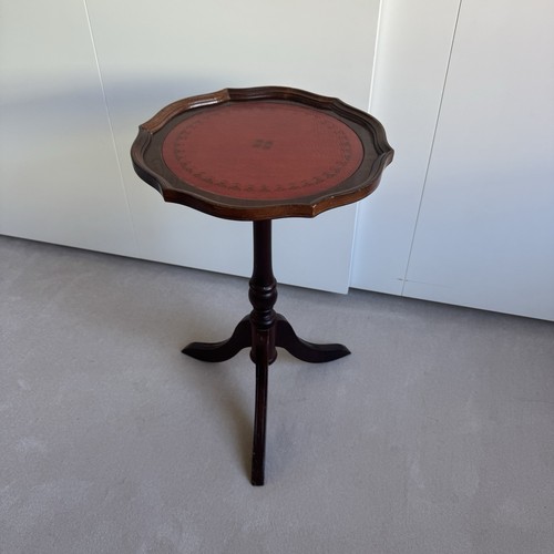 Vintage wine side - vintage, table