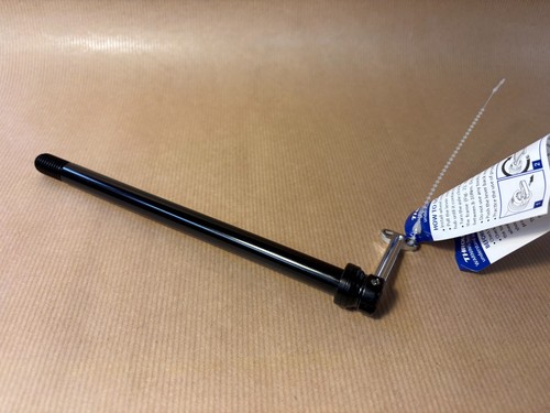 Bicycle quick release - , rear