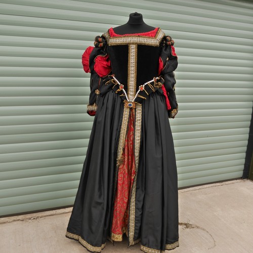 Sightline royal tudor - royal,