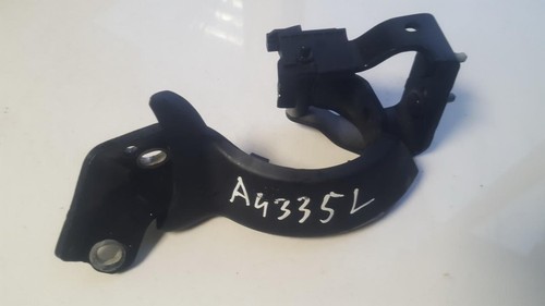 Audi 2009 rear hood hinges - audi,