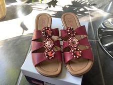 BN Lotus Gardenia red ladies sandals shoes size 6 great condition