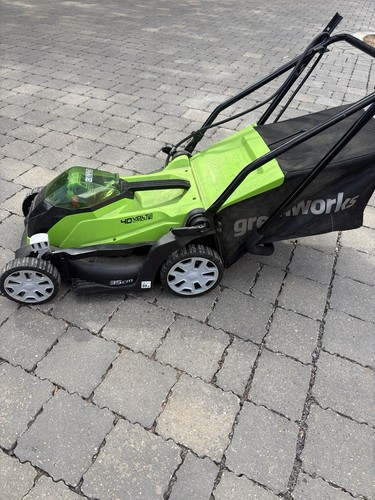 Greenworks 40v cordless - 40v,