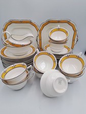 Aynsley England Dinnerware Set