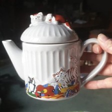 Whimsical Teapots, Wade