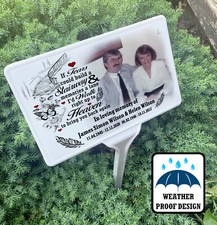 Personalised memorial grave