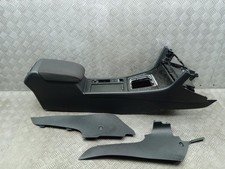 VOLKSWAGEN GOLF CENTRE CONSOLE