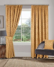 Buckingham Traditional Damask