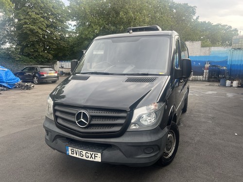 Mercedes sprinter medium - mercedes,