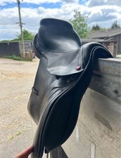 Albion K2 Jump Saddle 17.5"