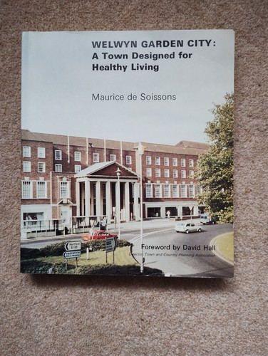 Welwyn garden city town - city:, a