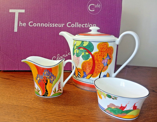 Clarice cliff wedgwood - cliff, by