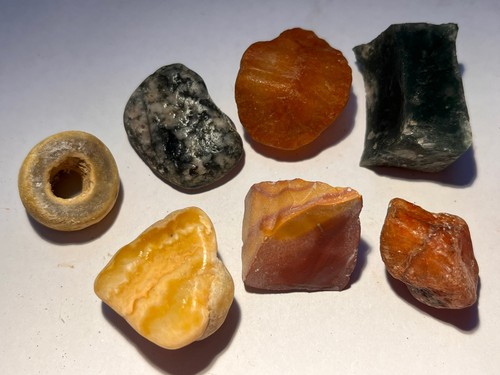 Mixed raw stones - stones, shown