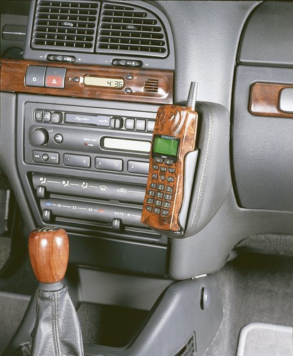 Kuda phone holder - kuda,