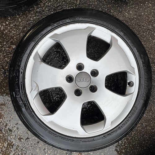 Audi silver wheel alloy - silver,