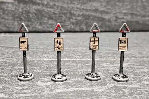 Vintage lesney metal level - metal,