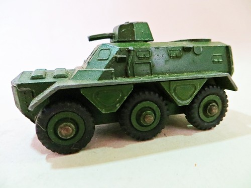 Dinky 676 armoured personnel - dinky, 'armoured