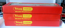 HORNBY/TRIANG 'OO' GAUGE RAKE OF 3 LMS MAROON CALEDONIAN COMPOSITE COACHES