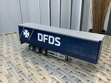 Corgi model truck 1:50 scale -