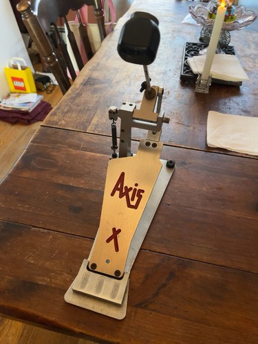Axis single pedal - single,